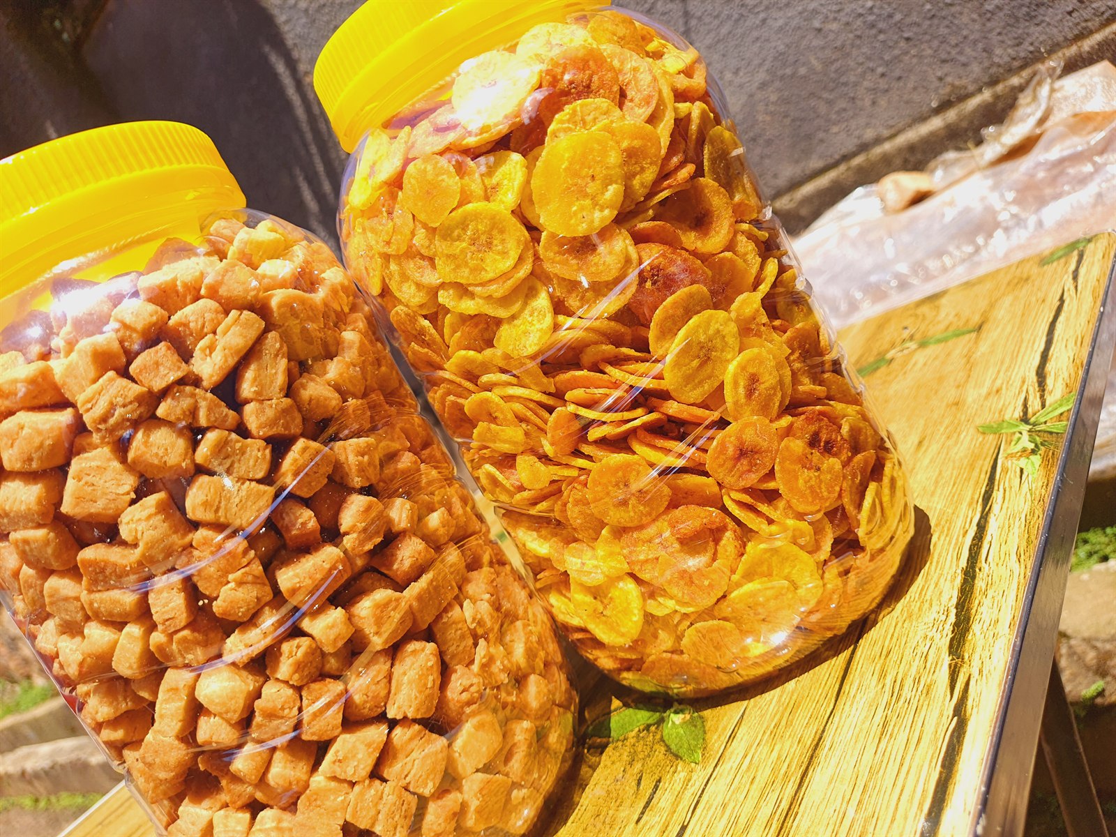 Gonja Crisps Family Tin